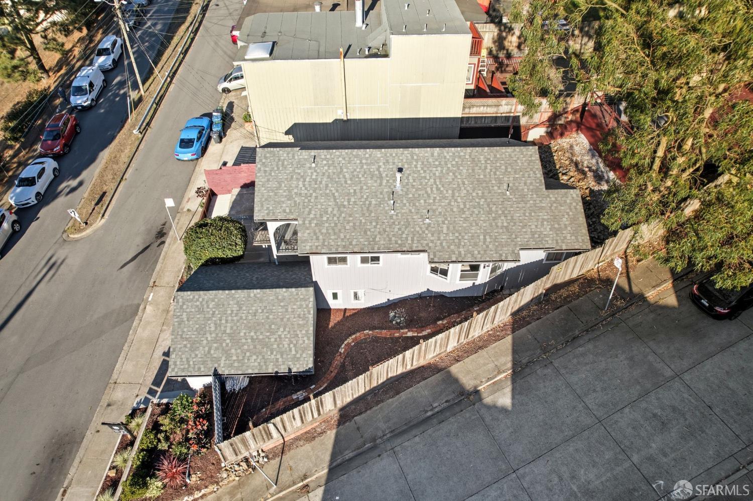 395 Frankfort Street