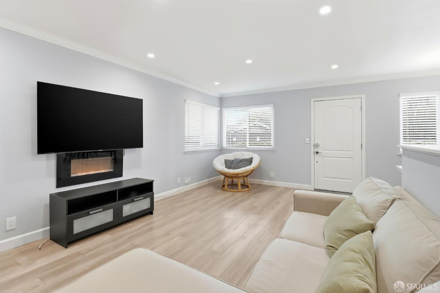 2505 Dillion Court # 3