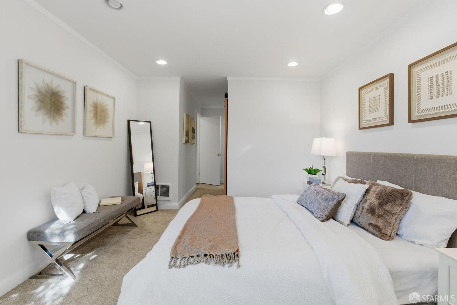 1551 Southgate Avenue # 102