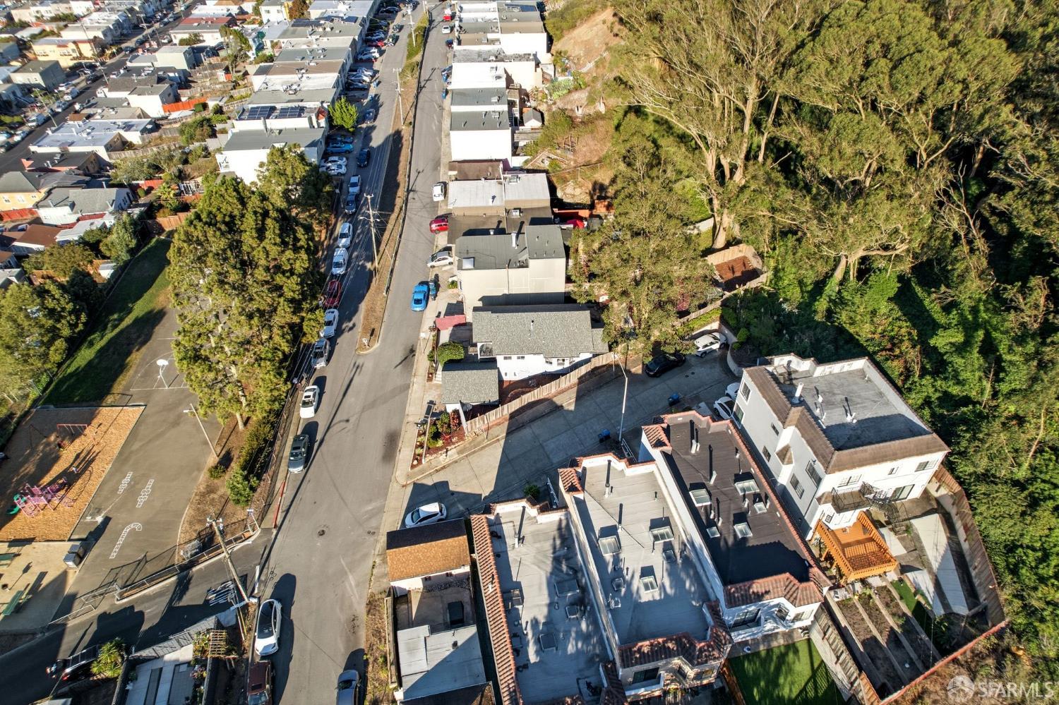 395 Frankfort Street