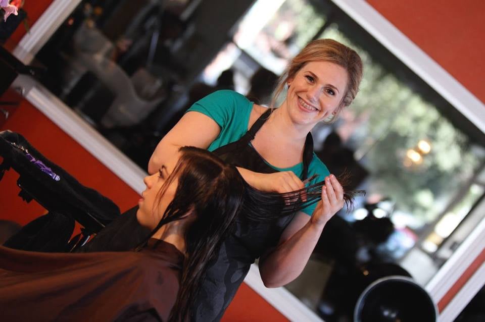 Gwyneth Price Hair & Make-up Logo