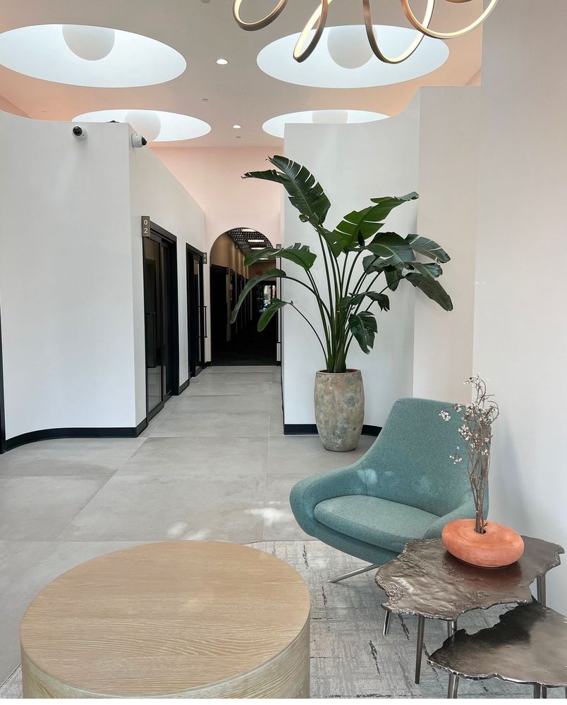 The Waxy Witch Burlingame Logo